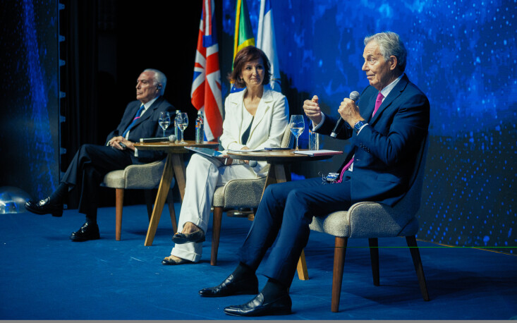 Tony Blair e Michel Temer participam de painel (Crédito: SIstema CNC)