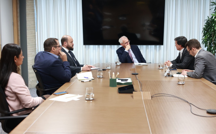 FecomercioSP debate medidas de abertura comercial com diretor da ApexBrasil