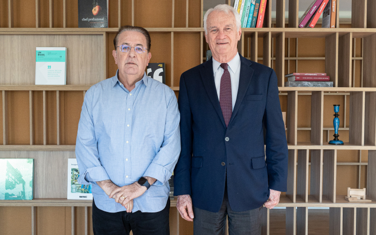 FecomercioSP assina Convenção Coletiva de Trabalho com os comerciários do interior