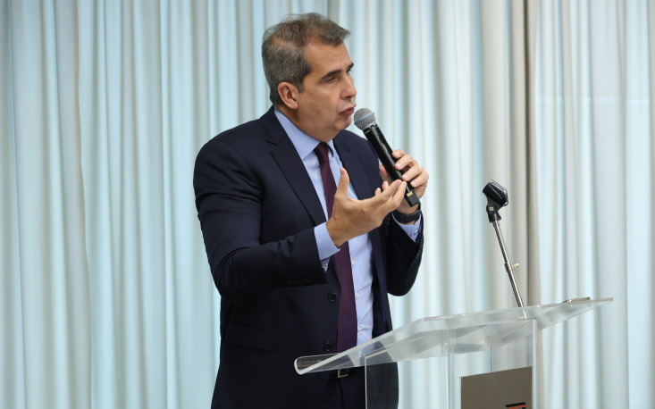 Eduardo Perez Salusse salienta a necessidade de uniformização de regras pelo Comitê Gestor do IBS. (Foto: Edilson Dias/FecomercioSP)