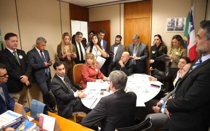 Encontro reuniu entidades empresariais nacionais ligadas a varejo, com&eacute;rcio, servi&ccedil;os e alimenta&ccedil;&atilde;o fora do lar