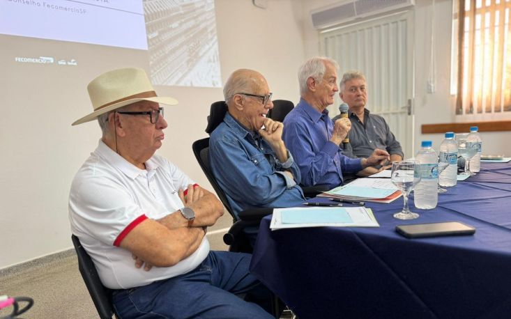 Encontro em Pirassununga debate impactos da jornada de trabalho e transforma&ccedil;&atilde;o digital no varejo 