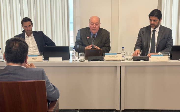 Para apontar as oportunidades e os desafios do novo sistema tributário, a reunião do CAT promoveu um rico e amplo debate entre especialistas
