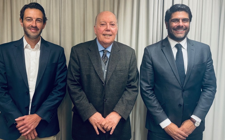 Vitor Alvez, Márcio Olívio Fernandes da Costa e Luiz Roberto Peroba