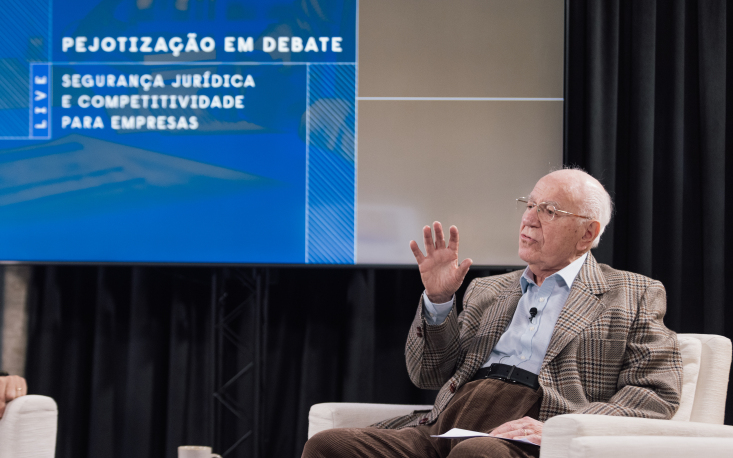 68dfe4fd8c0b7-fecomercio_pejotizac_a_o_42 José Pastore indica que novos modelos de negócio exigem regras mais flexíveis. (Foto: Edilson Dias/FecomercioSP)