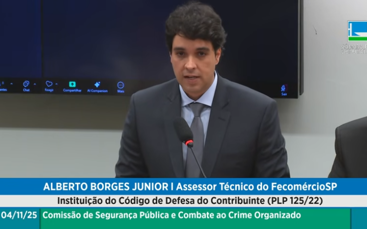 690b87295c0cc-alberto01 Alberto Borges de Carvalho Júnior, assessor da FecomercioSP apresenta as propostas de ajustes ao PLP 125/2022. (Foto: Divulgação/FecomercioSP)