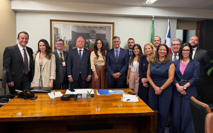Entidades defendem cautela com redução da jornada às lideranças da CCJ