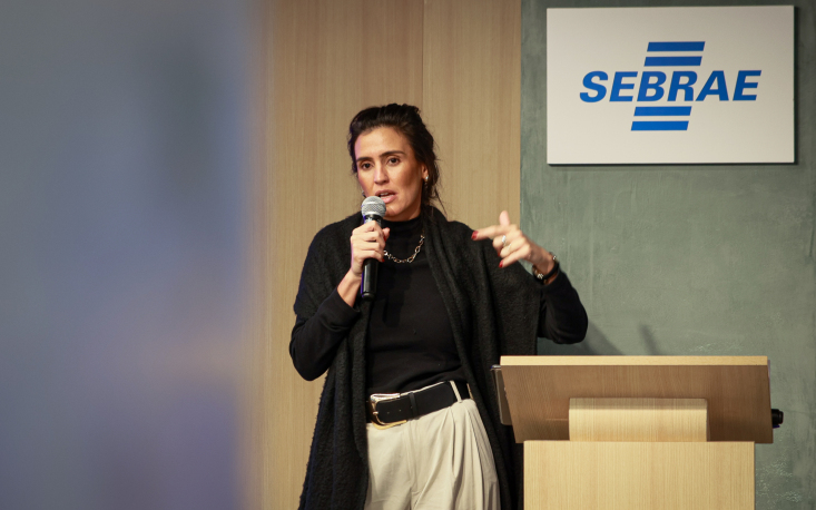 Júlia Saluh, da InvestSP (fotos: Edilson Dias)